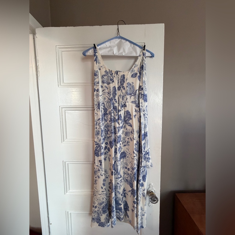 Reformation Twilight Dress - Lucerne - Size 6 - Picture 7 of 7